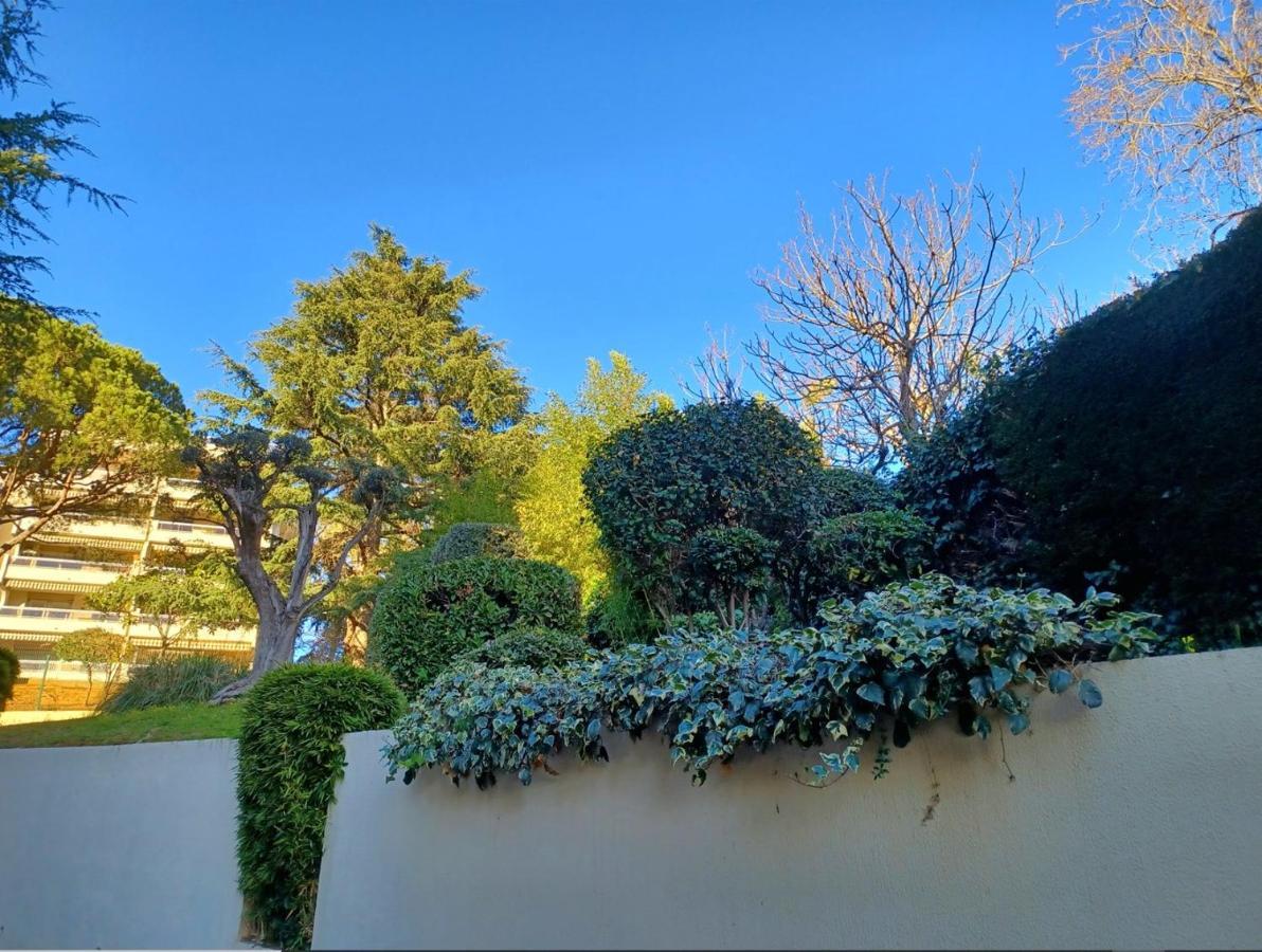 A Avec Piscine Appartement